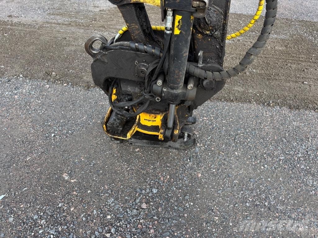 Yanmar Vio 80 U Vidēja lieluma ekskavatori 7 t - 12 t