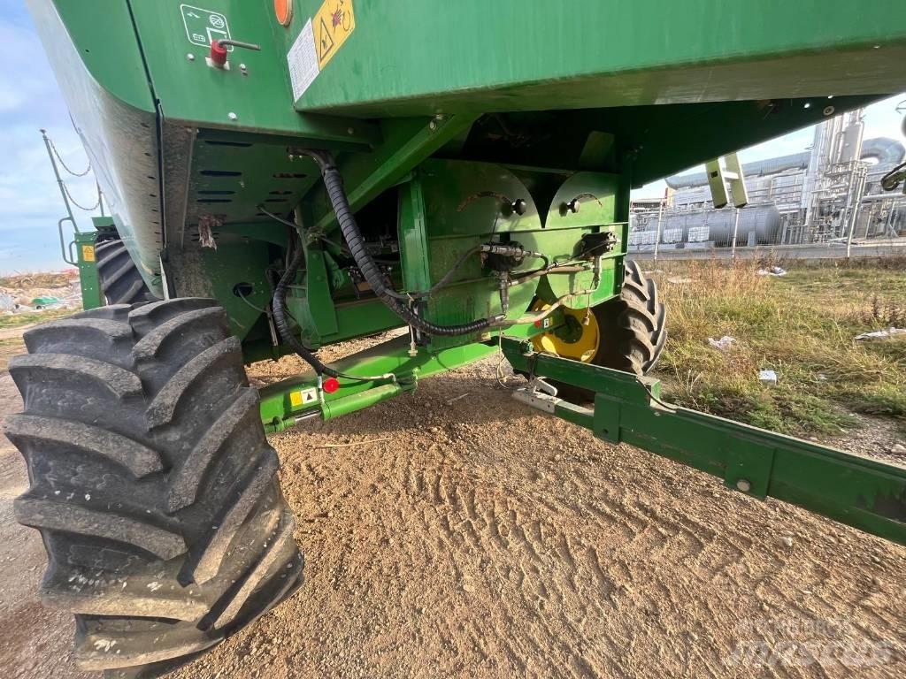 John Deere W 440 PTC Ražas novākšanas kombaini