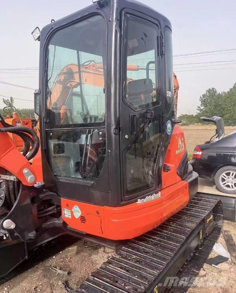 Kubota 161 Kāpurķēžu ekskavatori
