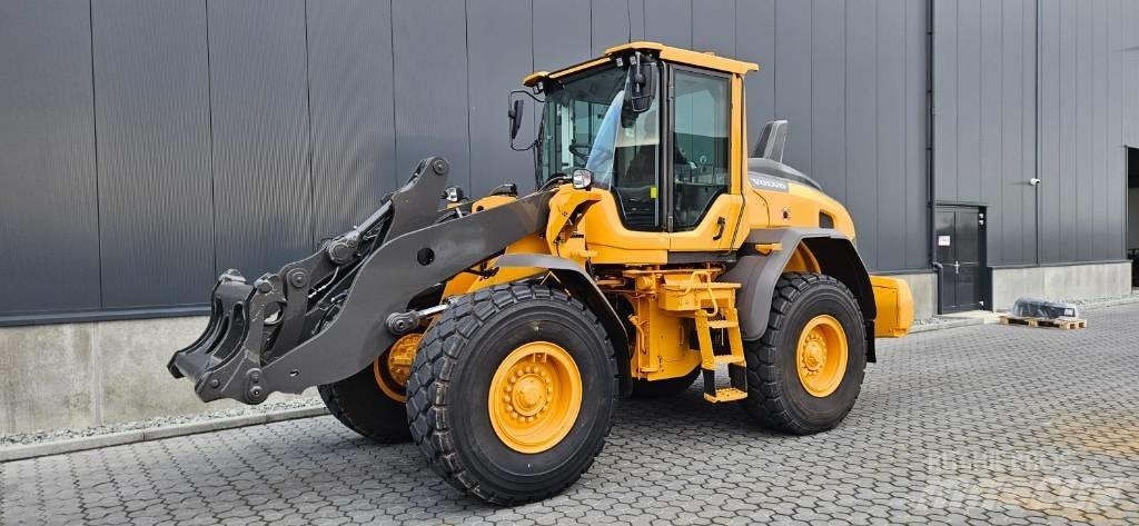 Volvo L 70 H Iekrāvēji uz riteņiem