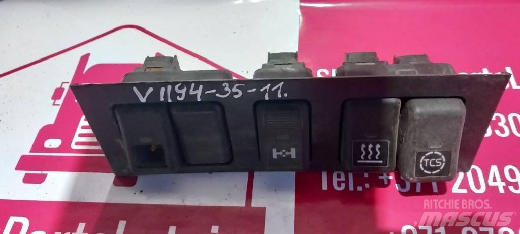 Volvo FH 12. 3175615 Kabīnes un interjers