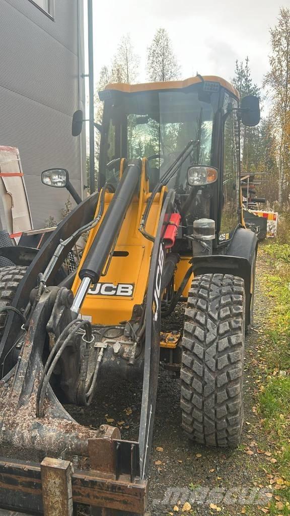 JCB 409 Iekrāvēji uz riteņiem