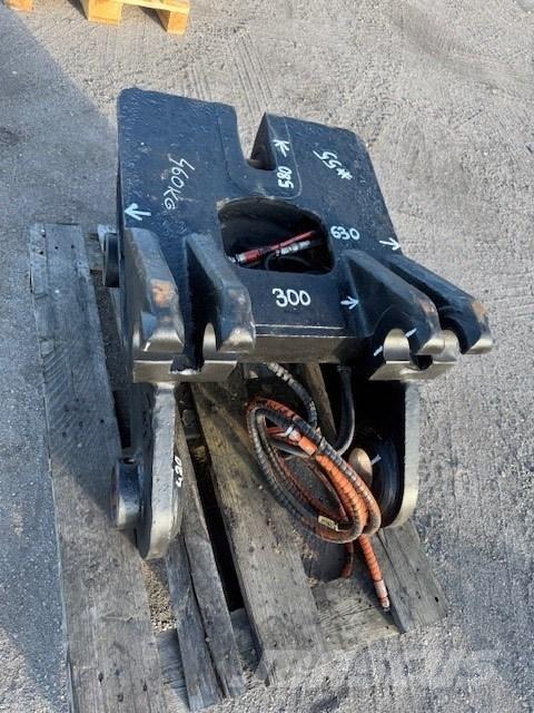 Volvo QUICK COUPLERS Ātrie savienotāji