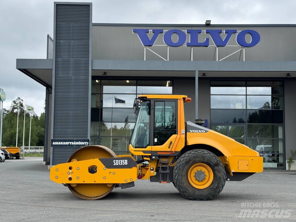 Volvo SD 135 B Vienvalča grunts veltņi