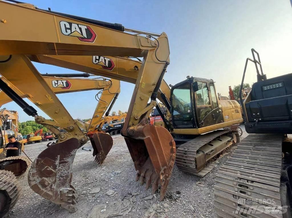 CAT 320 gx Kāpurķēžu ekskavatori