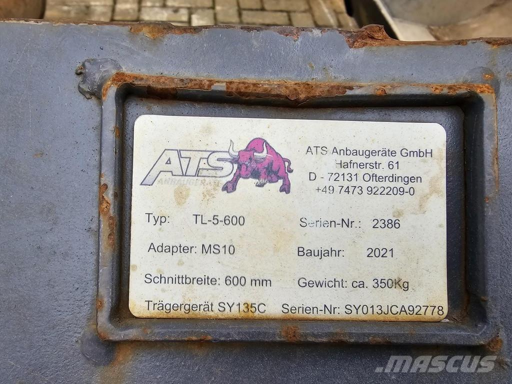 Sany SY135C Kāpurķēžu ekskavatori