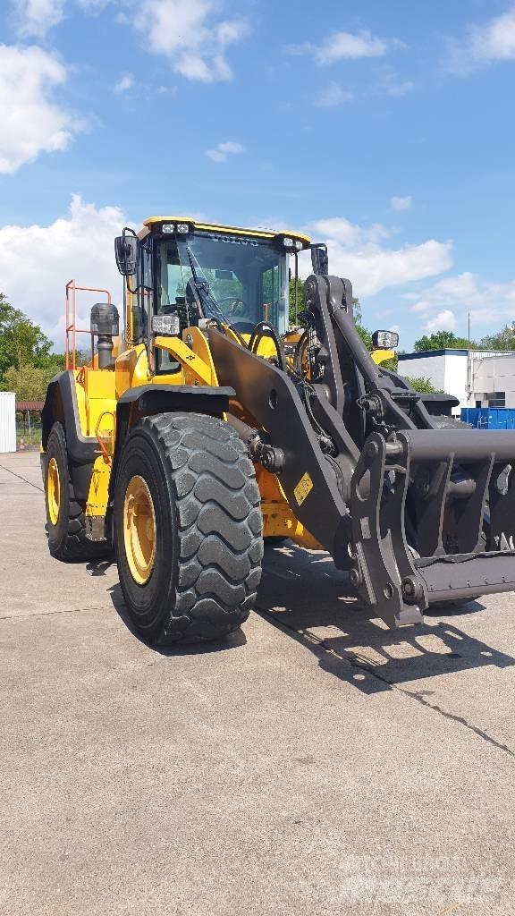 Volvo L 180 H Iekrāvēji uz riteņiem