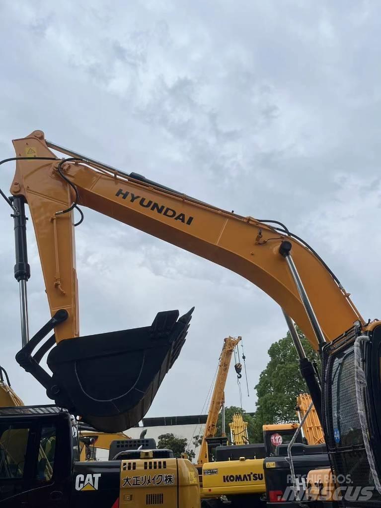 Hyundai R305LC-9S Kāpurķēžu ekskavatori