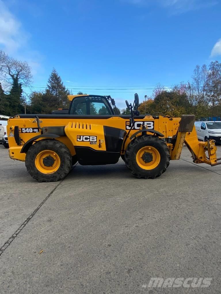 JCB 540-180 Tehnika ar dīzeļa dzinēju