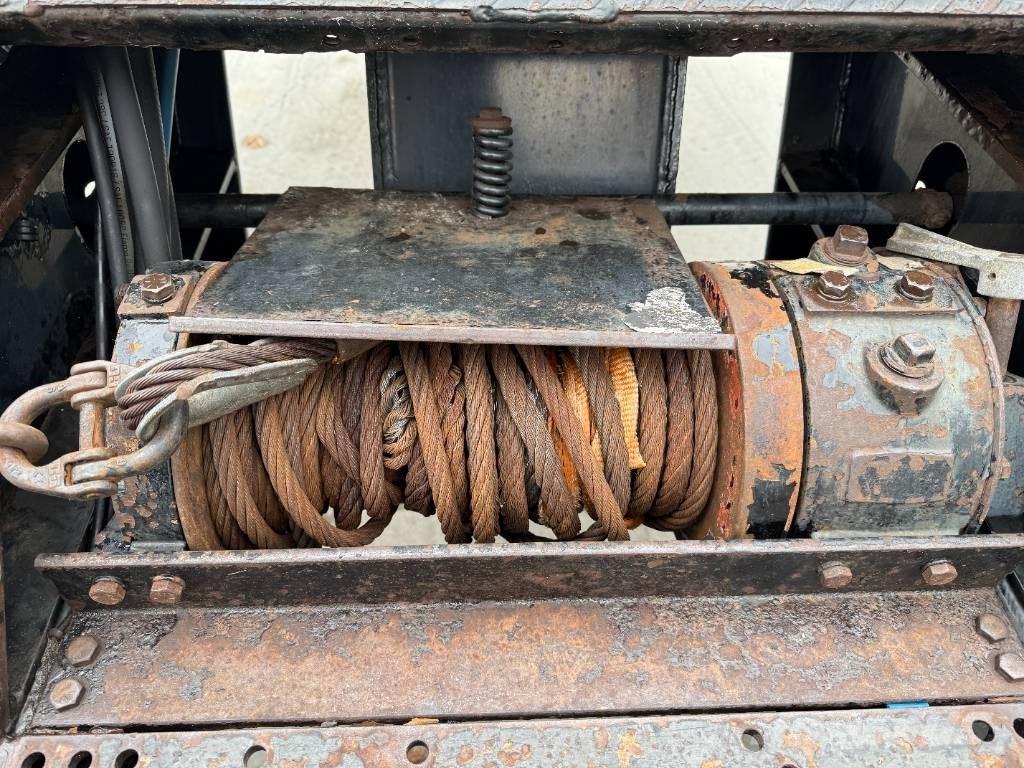 Landoll 317-48 Citas piekabes