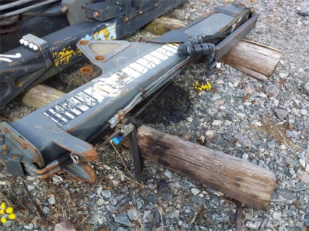 Ponsse K70+ Krāni