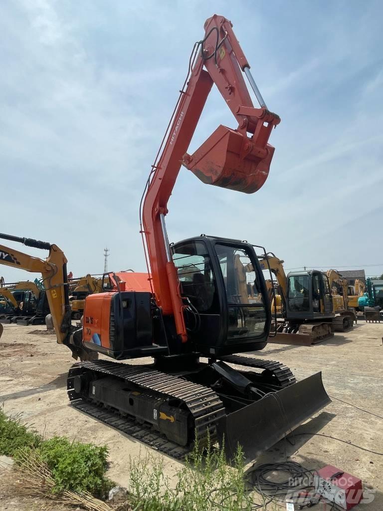 Hitachi ZX 70 Vidēja lieluma ekskavatori 7 t - 12 t