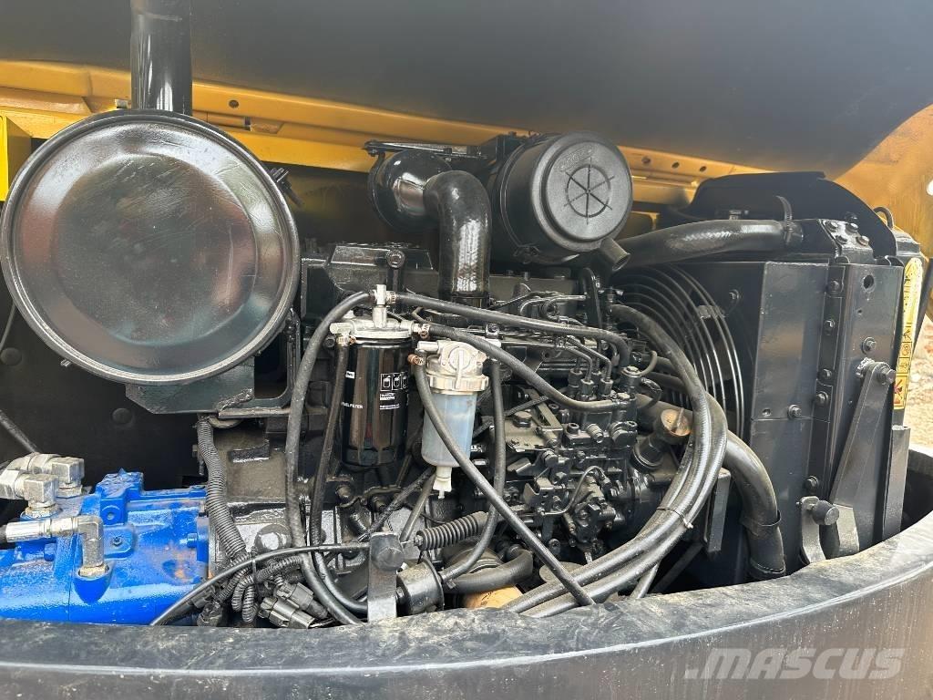Hyundai 80-7 Kāpurķēžu ekskavatori