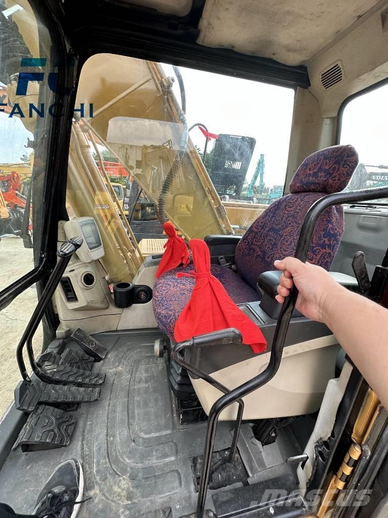 CAT 320 C L Kāpurķēžu ekskavatori