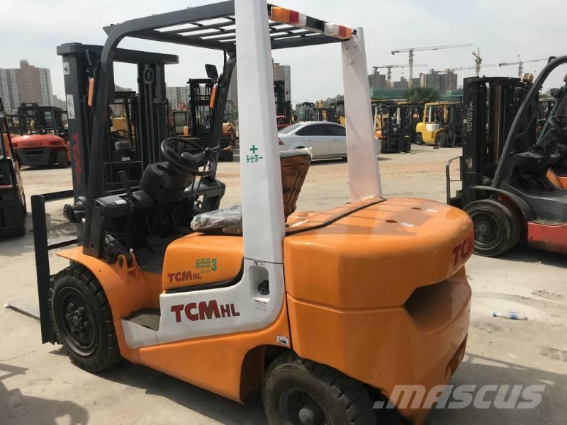 TCM FD30 Tehnika ar dīzeļa dzinēju