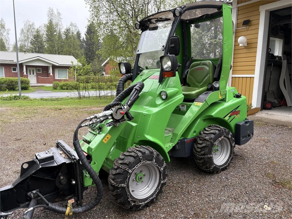Hitachi ZX 670 LCH Kāpurķēžu ekskavatori