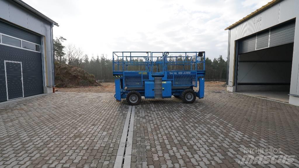 Genie GS3384 RT 4x4 Šķerveida pacēlāji
