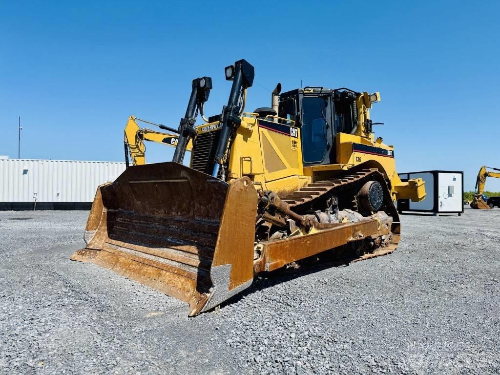CAT D 8 T Kāpurķēžu buldozeri