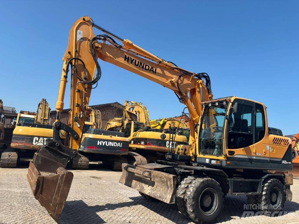 Hyundai 140W-9A Ekskavatori uz riteņiem