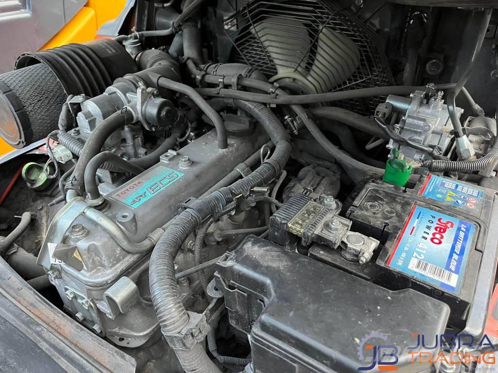Jungheinrich EFG 320 Elektriskie iekrāvēji