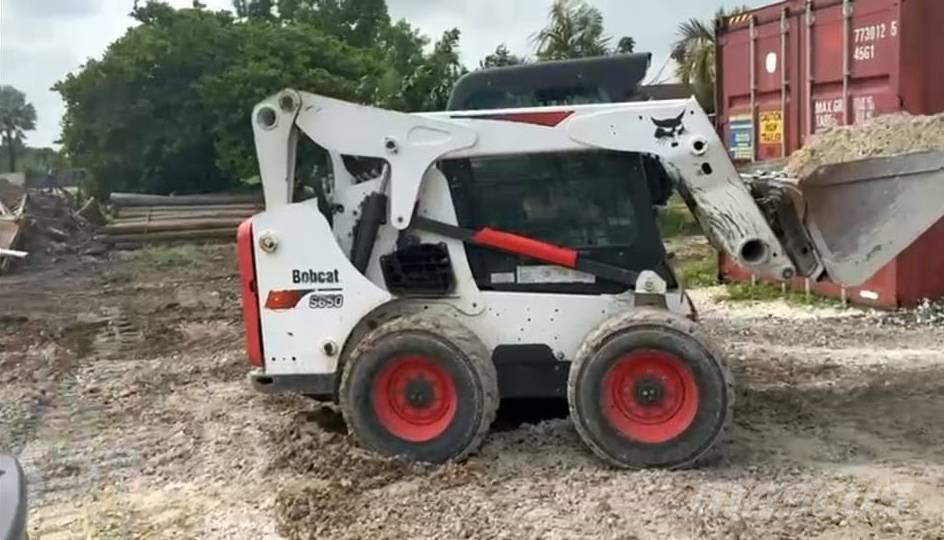 Bobcat S650 Lietoti riteņu kompaktiekrāvēji