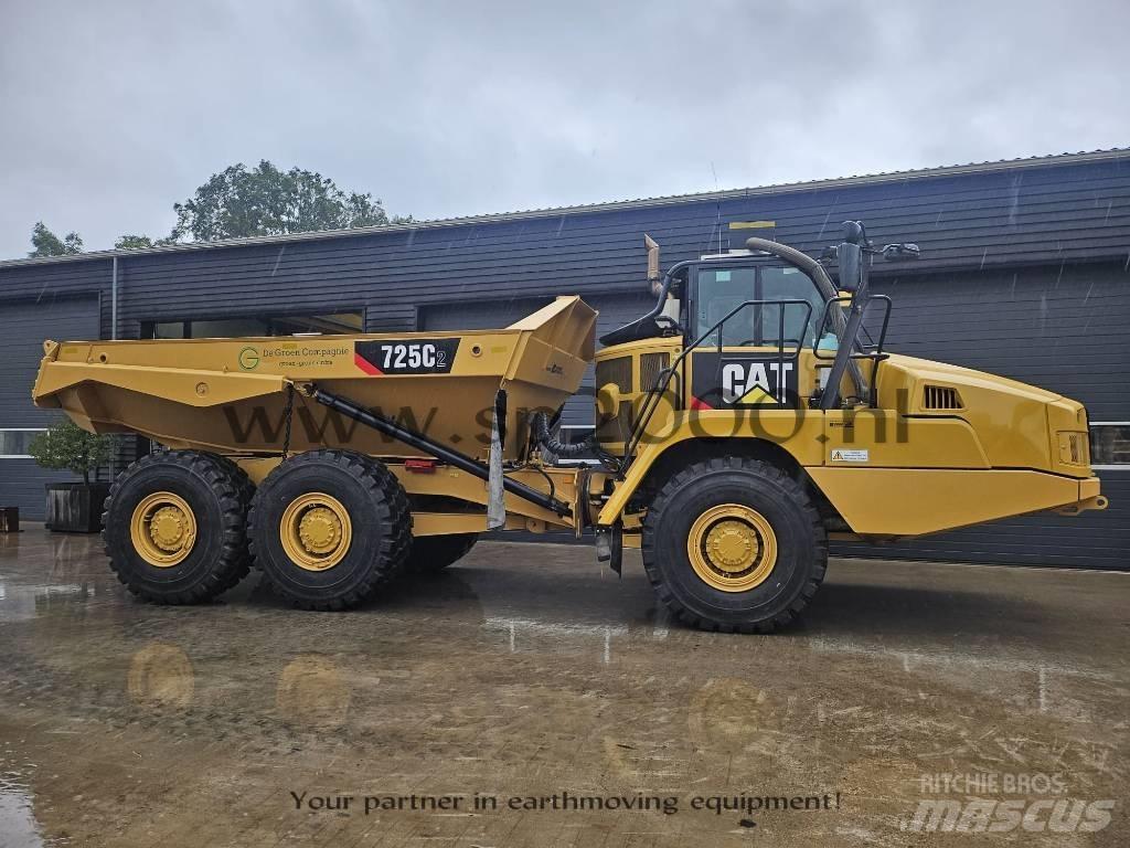 CAT 725C2 Artikulētie pašizgāzēji