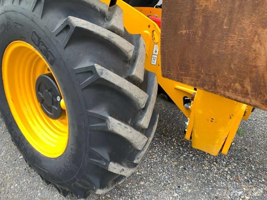 JCB 533-105 Teleskopiskie manipulatori