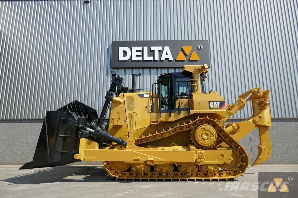 CAT D9T Kāpurķēžu buldozeri
