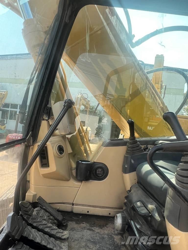 CAT 320C Kāpurķēžu ekskavatori