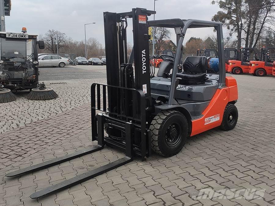 Toyota 02-8FGF20 LPG tehnika