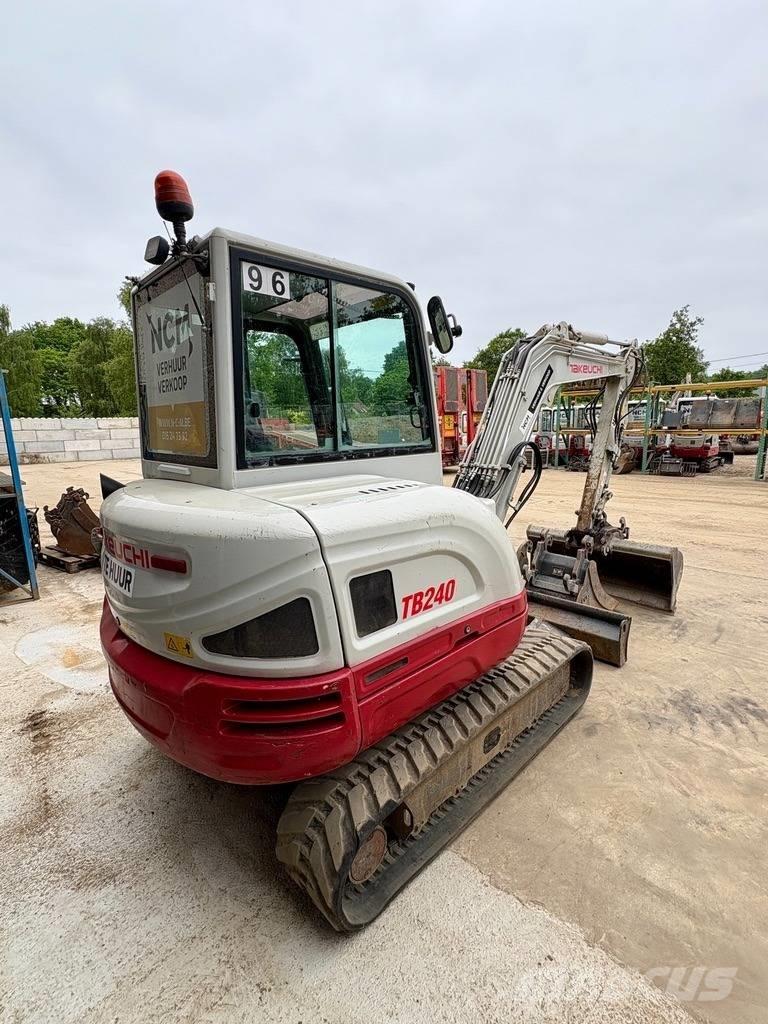 Takeuchi TB 240 Mini ekskavatori < 7 t