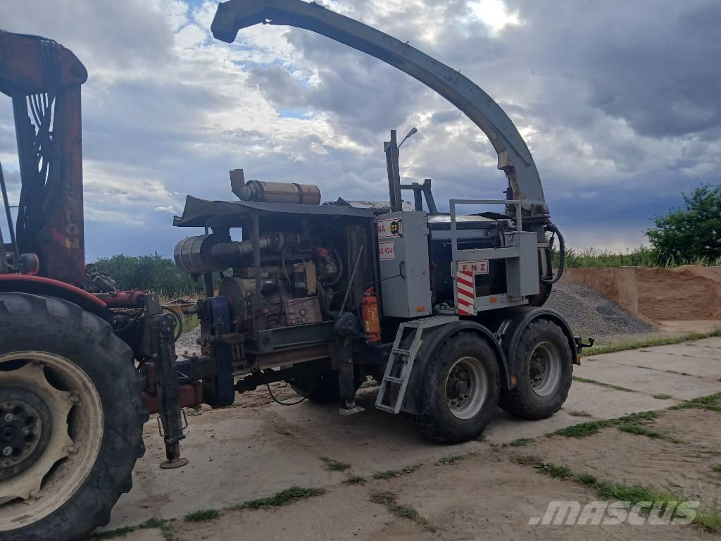 Zetor 10540 Koksnes šķeldotāji