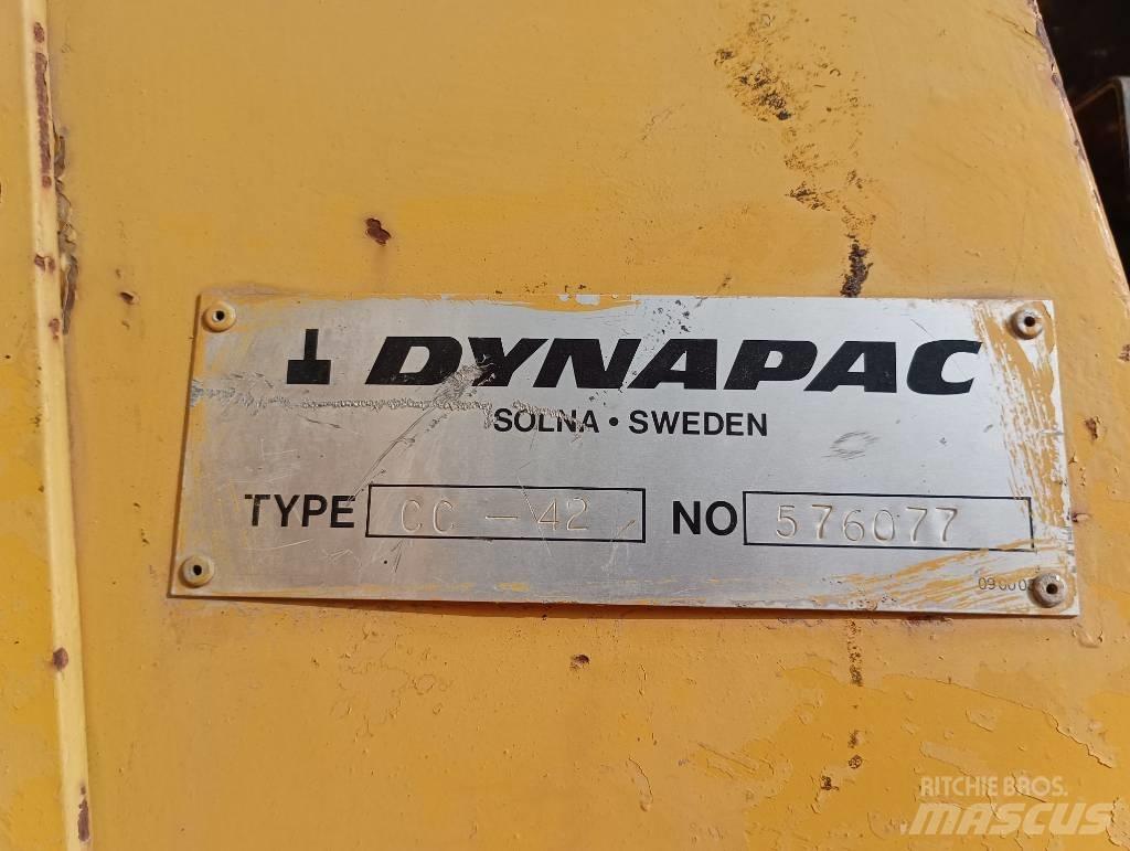 Dynapac CC 42 Divvalču grunts veltņi