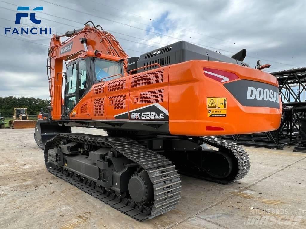 Doosan DX 530 LC-3 Kāpurķēžu ekskavatori