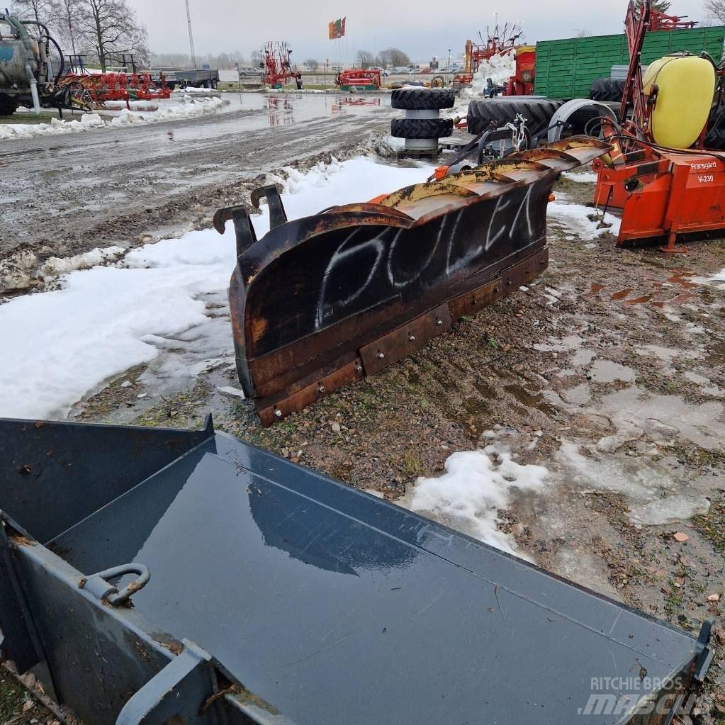  Snöblad 3m Grāvju arkli