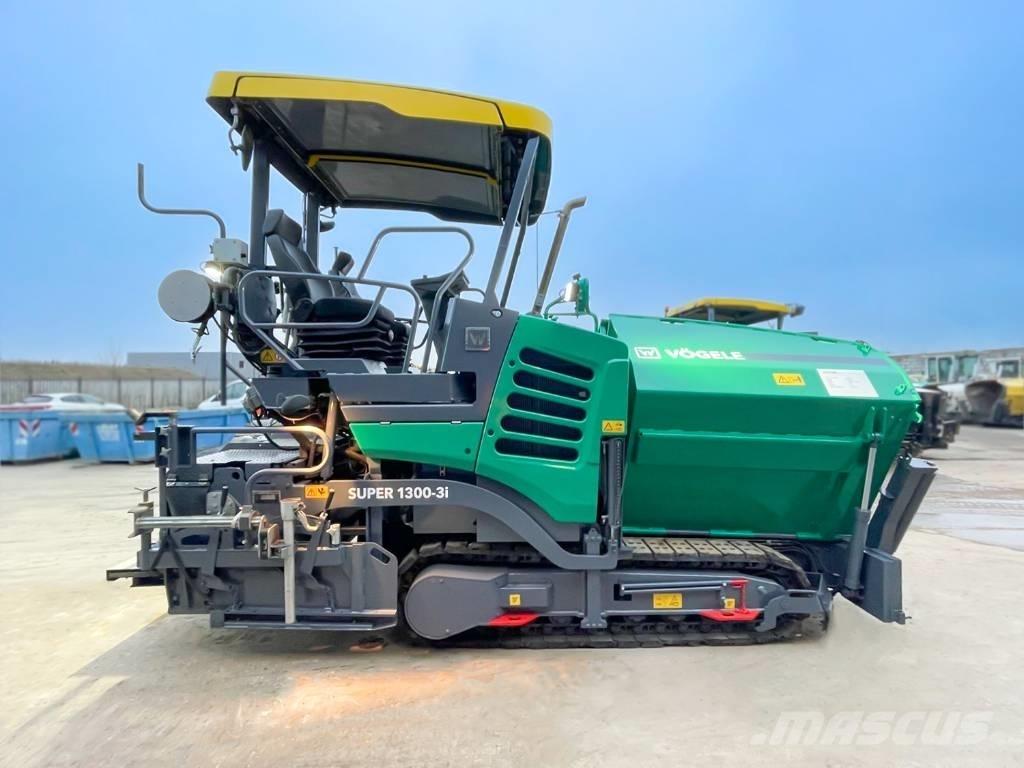 Vögele SUPER 1300-3I Asfalta klājēji