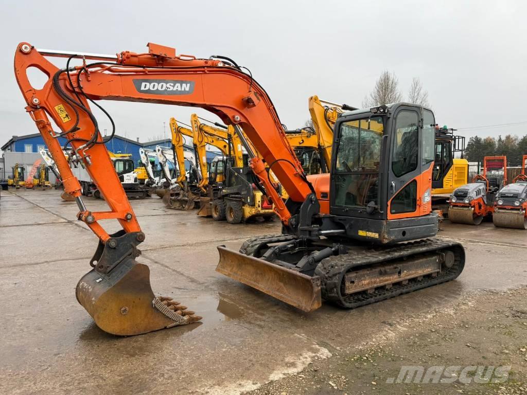 Doosan DX 85 R Vidēja lieluma ekskavatori 7 t - 12 t