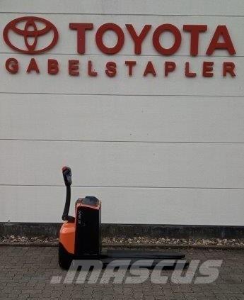 Toyota LWE 200 Krautnētāji