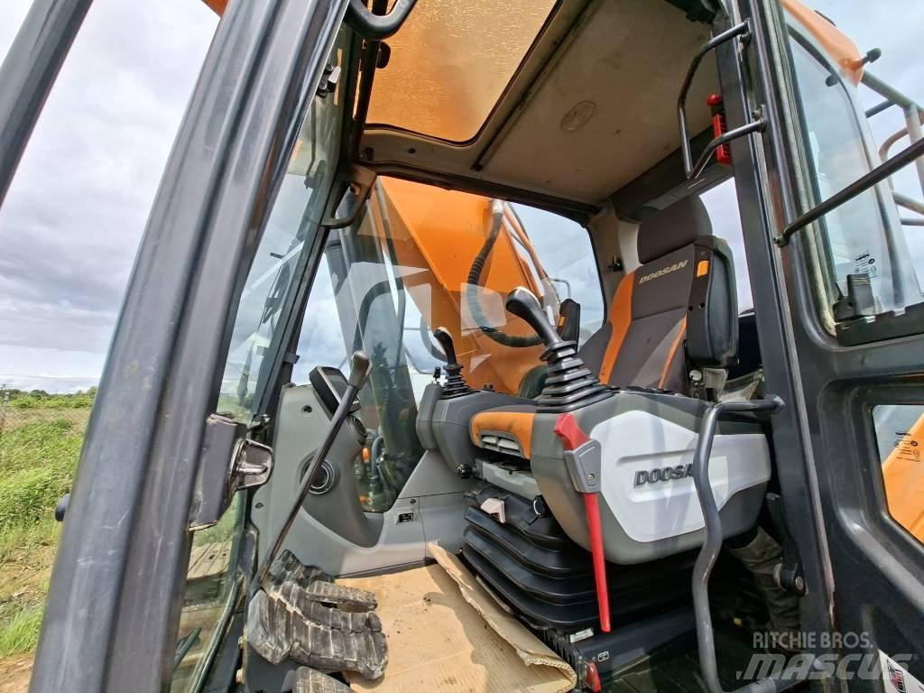 Doosan DX 300 LC-5 Kāpurķēžu ekskavatori