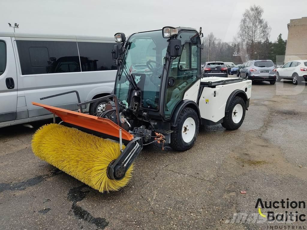 Multihog CX75 Ielu tīrīšanas mašīnas