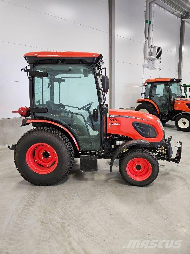 Kioti CK 4030 HST Traktori