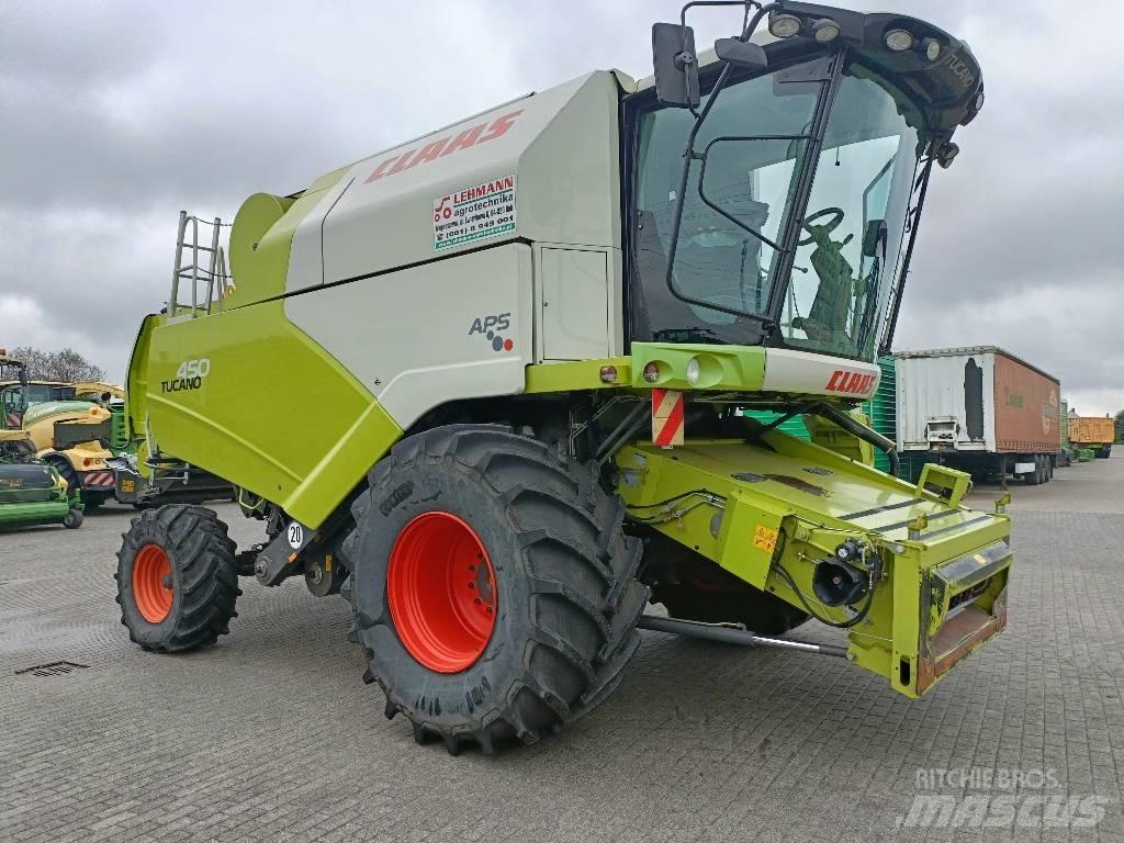 CLAAS Tucano 450 Ražas novākšanas kombaini