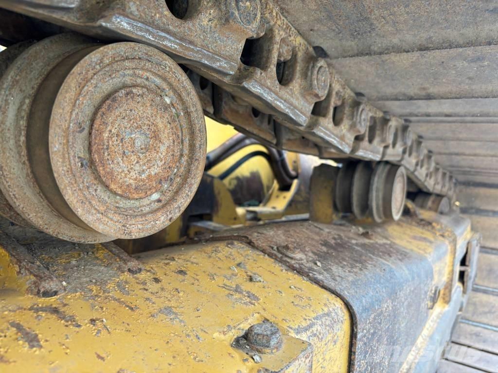 CAT D 6 K 2 LGP Kāpurķēžu buldozeri