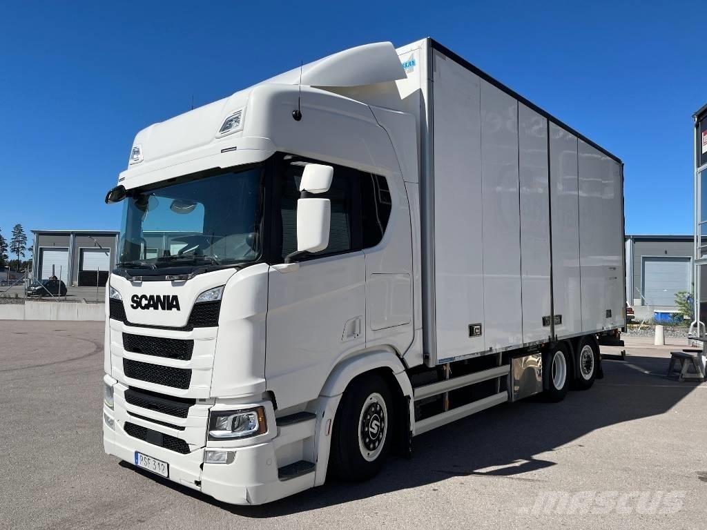 Scania R500B6X2*4NB Furgons