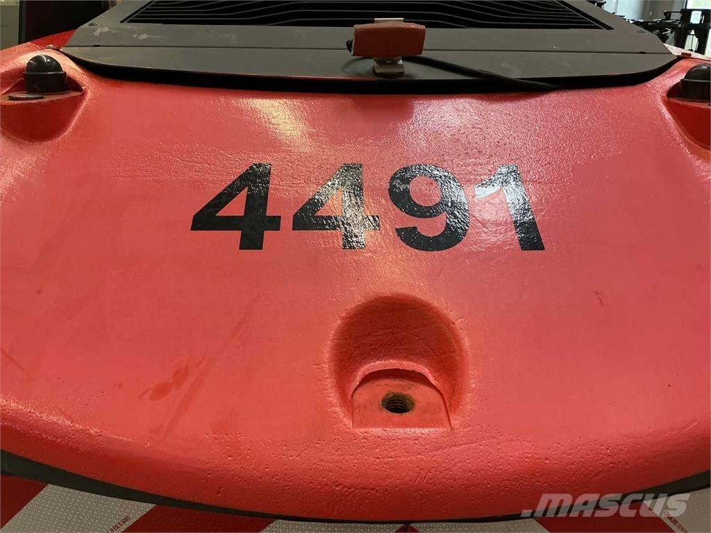 Linde H120D/1200 Tehnika ar dīzeļa dzinēju