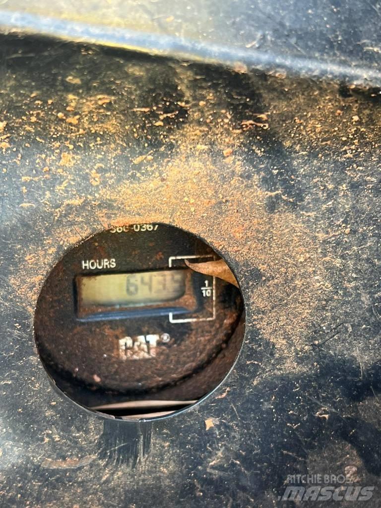 CAT 304 C CR Mini ekskavatori < 7 t