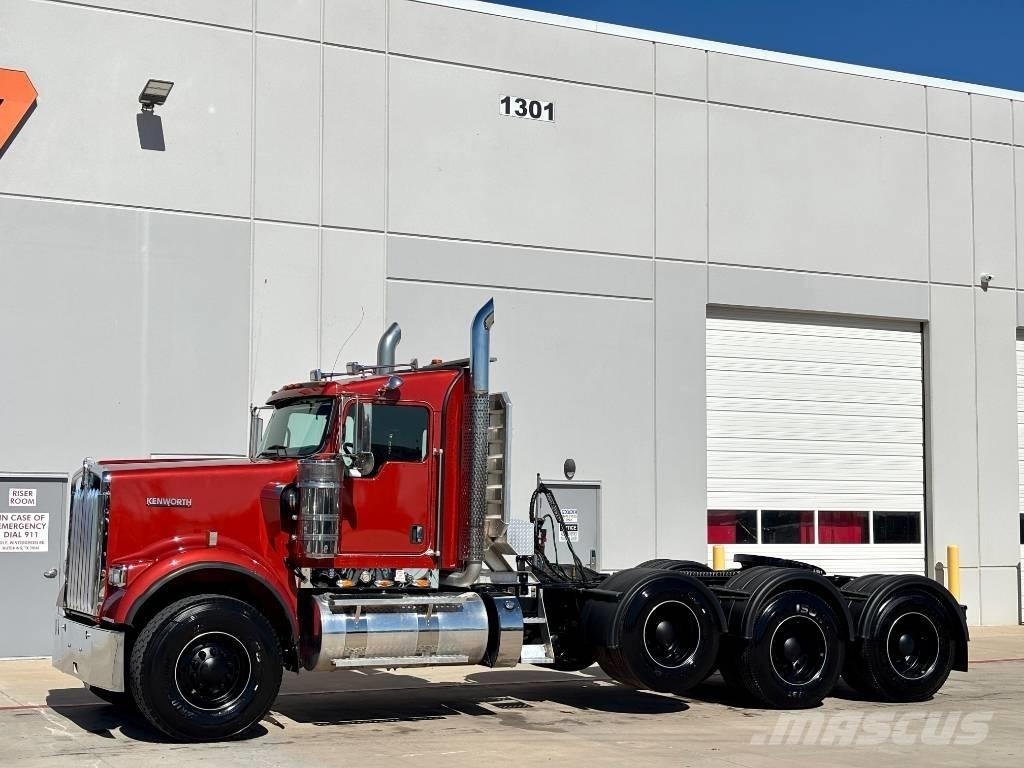 Kenworth W 900 Vilcēji