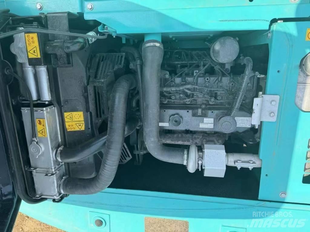 Kobelco SK 140 LC Kāpurķēžu ekskavatori