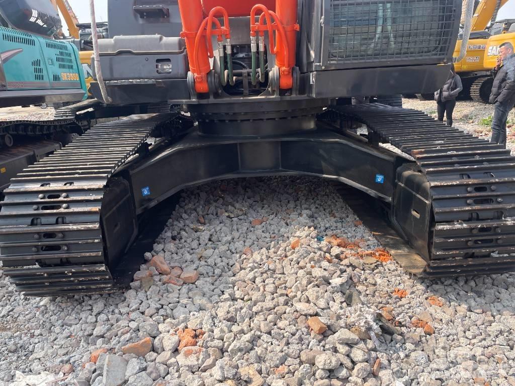 Hitachi ZX 360 Kāpurķēžu ekskavatori