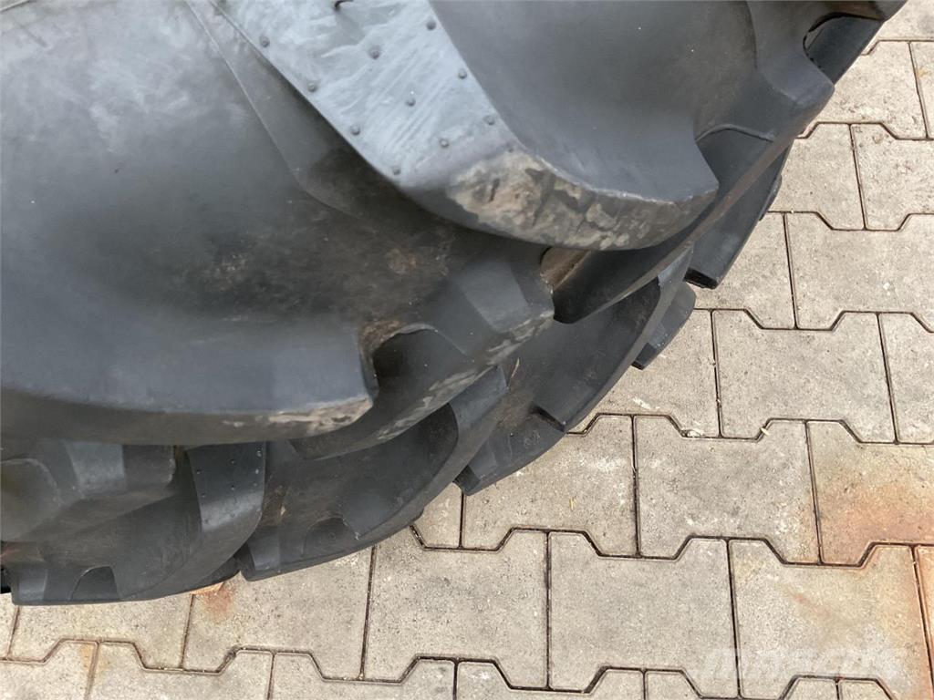 Alliance 270/95R36 Riepas, riteņi un diski